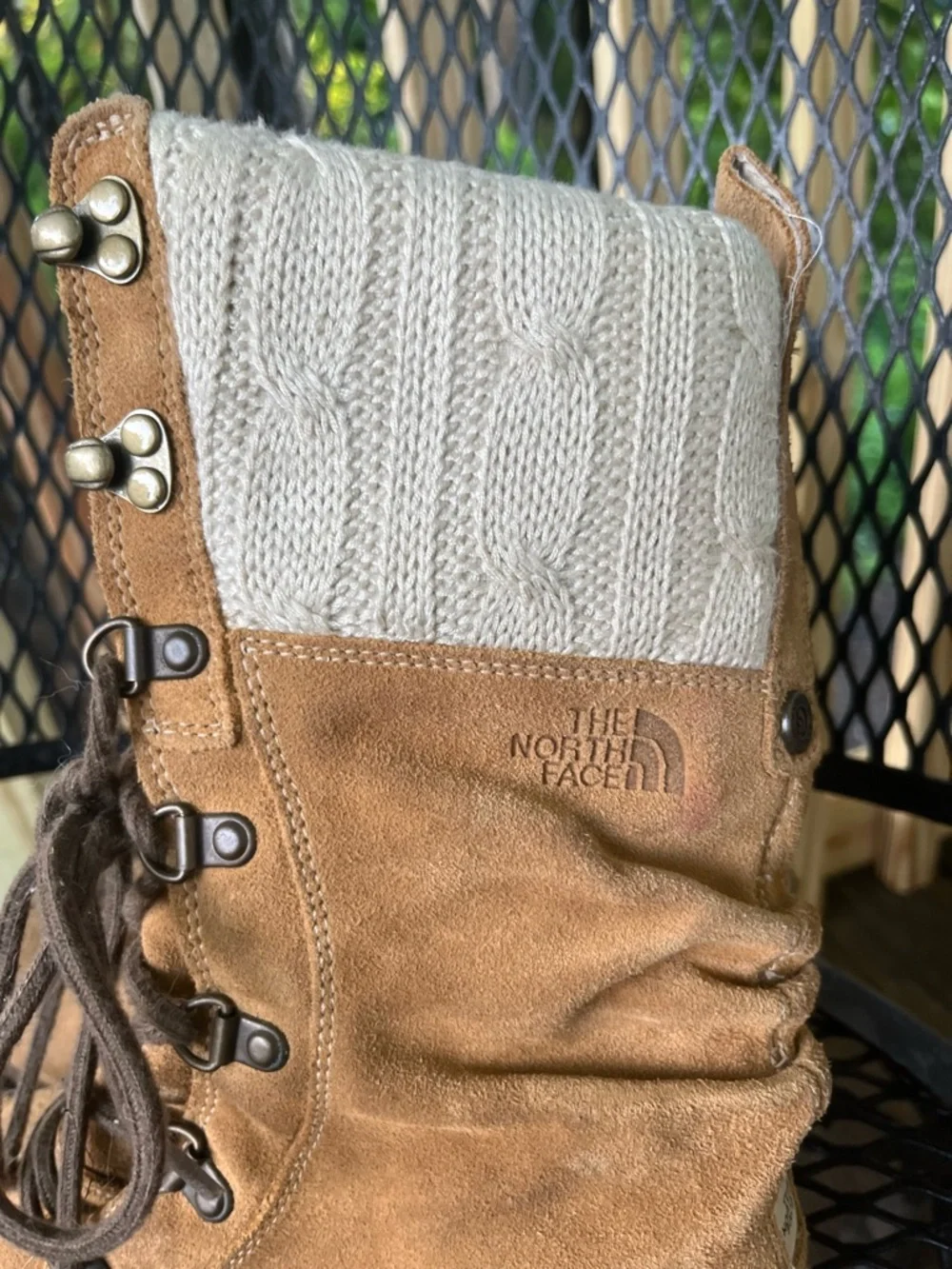 The North Face Women's Tan Suede Winter Boots Primaloft Fur Size 7.5